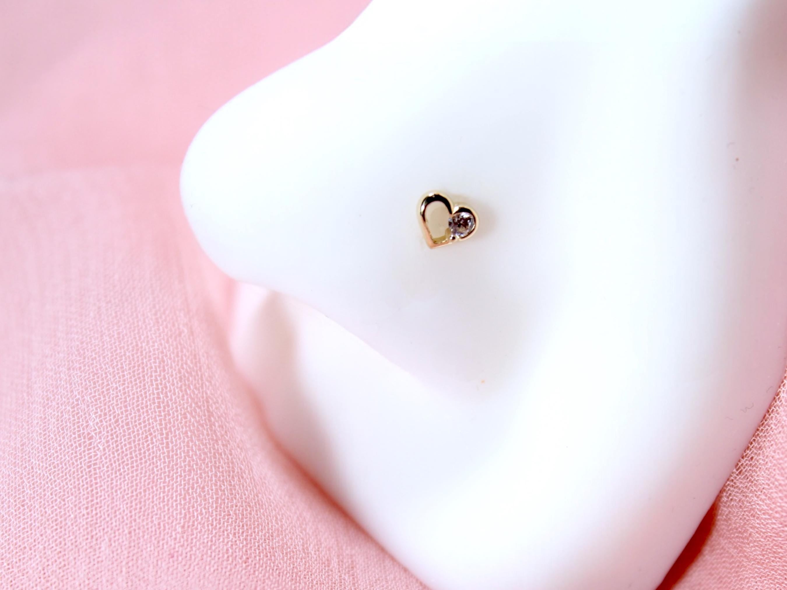14K Gold Heart Nose Stud, 20g Dainty Crystal Heart L Shape Nose Stud, Gold Nose Jewelry, Minimalist Nose Piercing Ring Jewelry