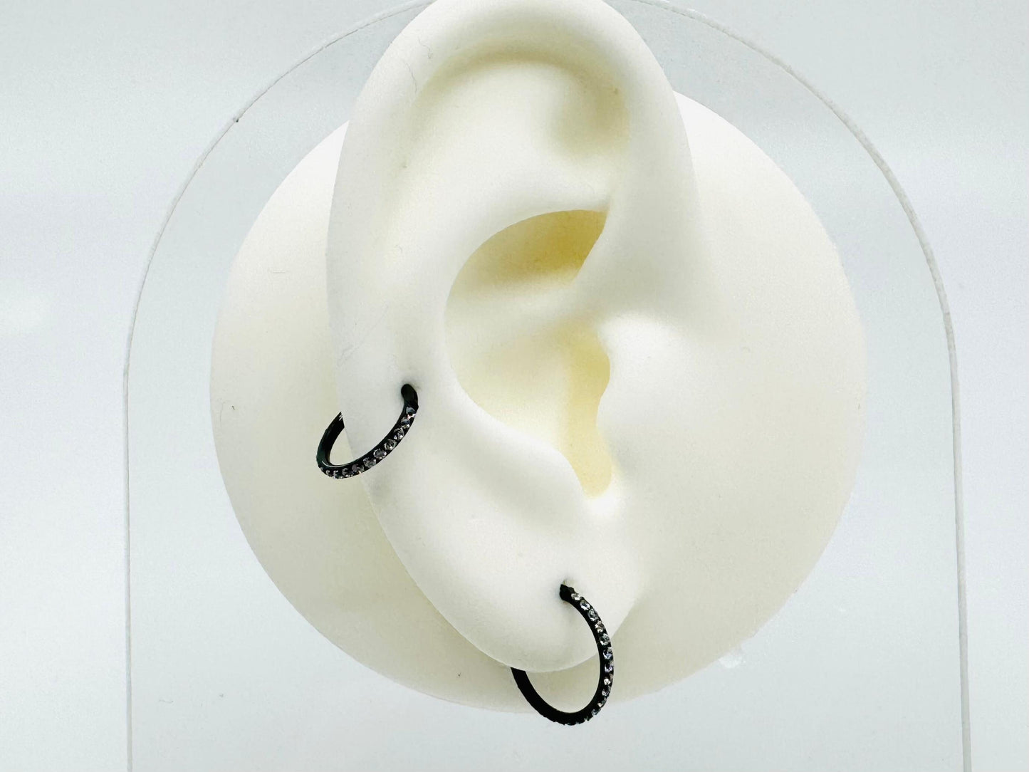 20G Dainty Black Nose Piercing Clicker Hoop Ring, Single Line Gems Minimal Look Multipurpose Ear Piercing Hoop Ring Jewelry, Thin Nose Ring