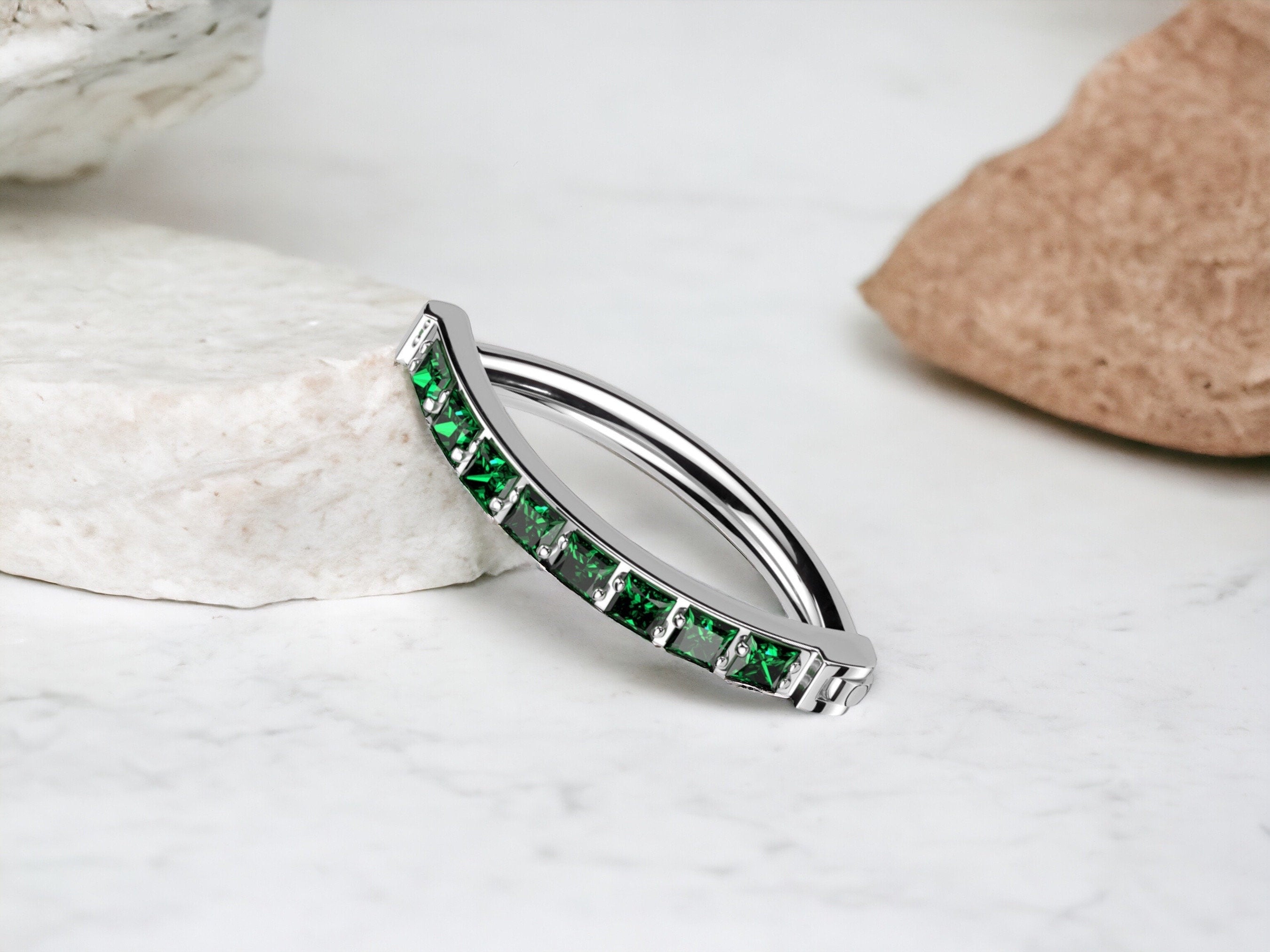 NEW • Titanium Belly Ring Clicker, Dainty Minimal Style Belly Piercing Clicker Ring Jewelry - Emerald Green