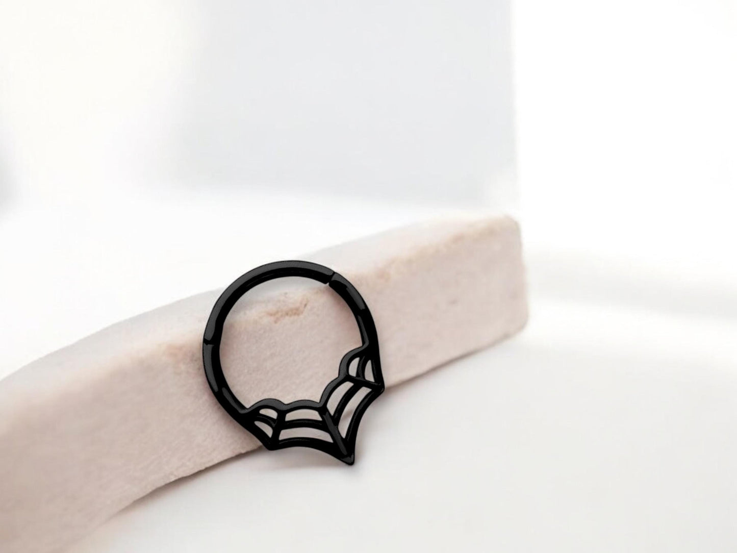 16G Spider Web Septum Clicker Ring, Black Hinged Segment Septum Hoop Ring, Halloween Body Piercing Jewelry,Spider Daith,Cartilage Hoop