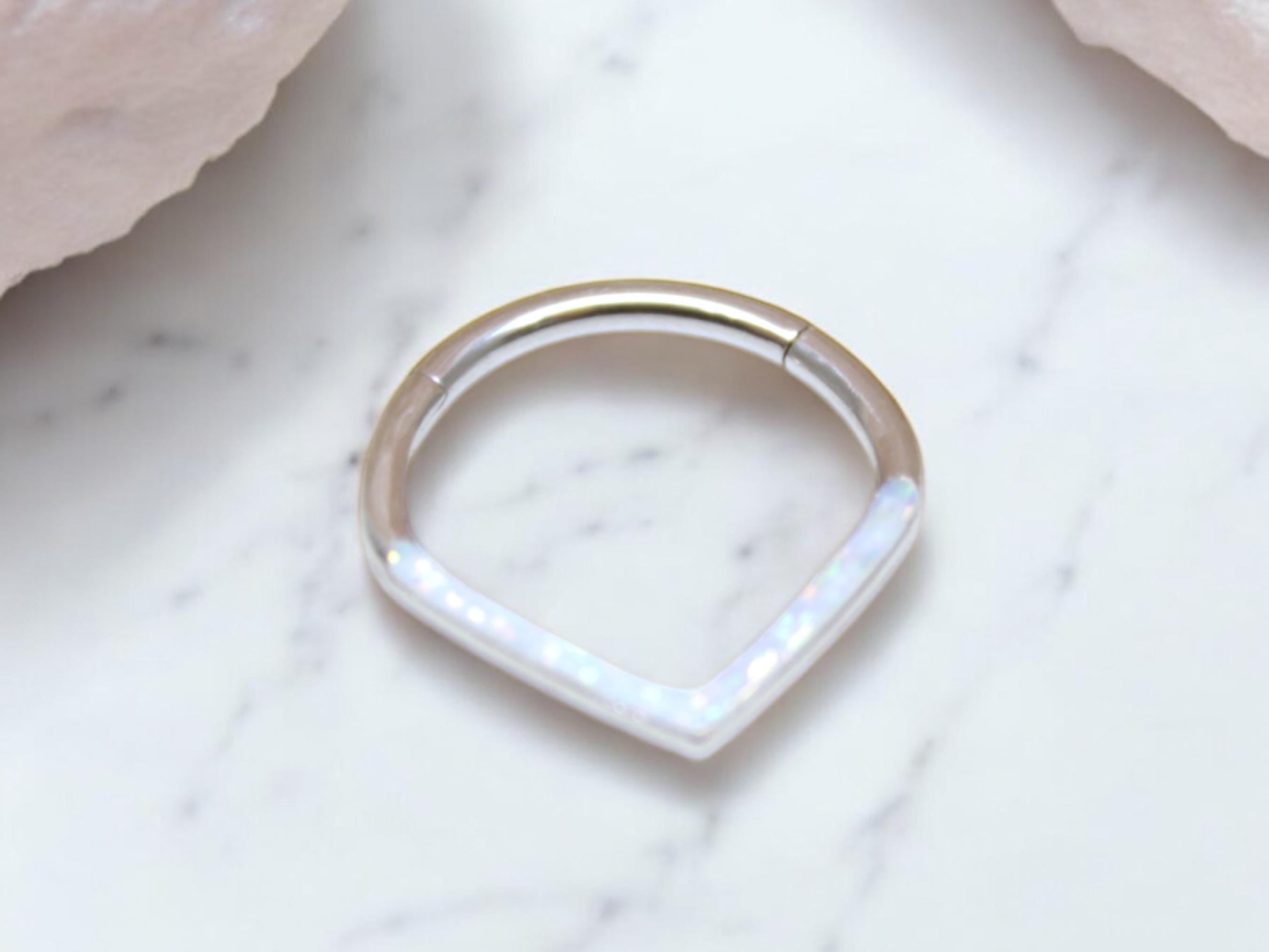 16g Titanium Opal Septum Clicker Hoop, V shape Simple Opal Chevron Hinged Hoop Ring, 16g 8mm 10mm Septum Piercing Nose Piercing Jewelry