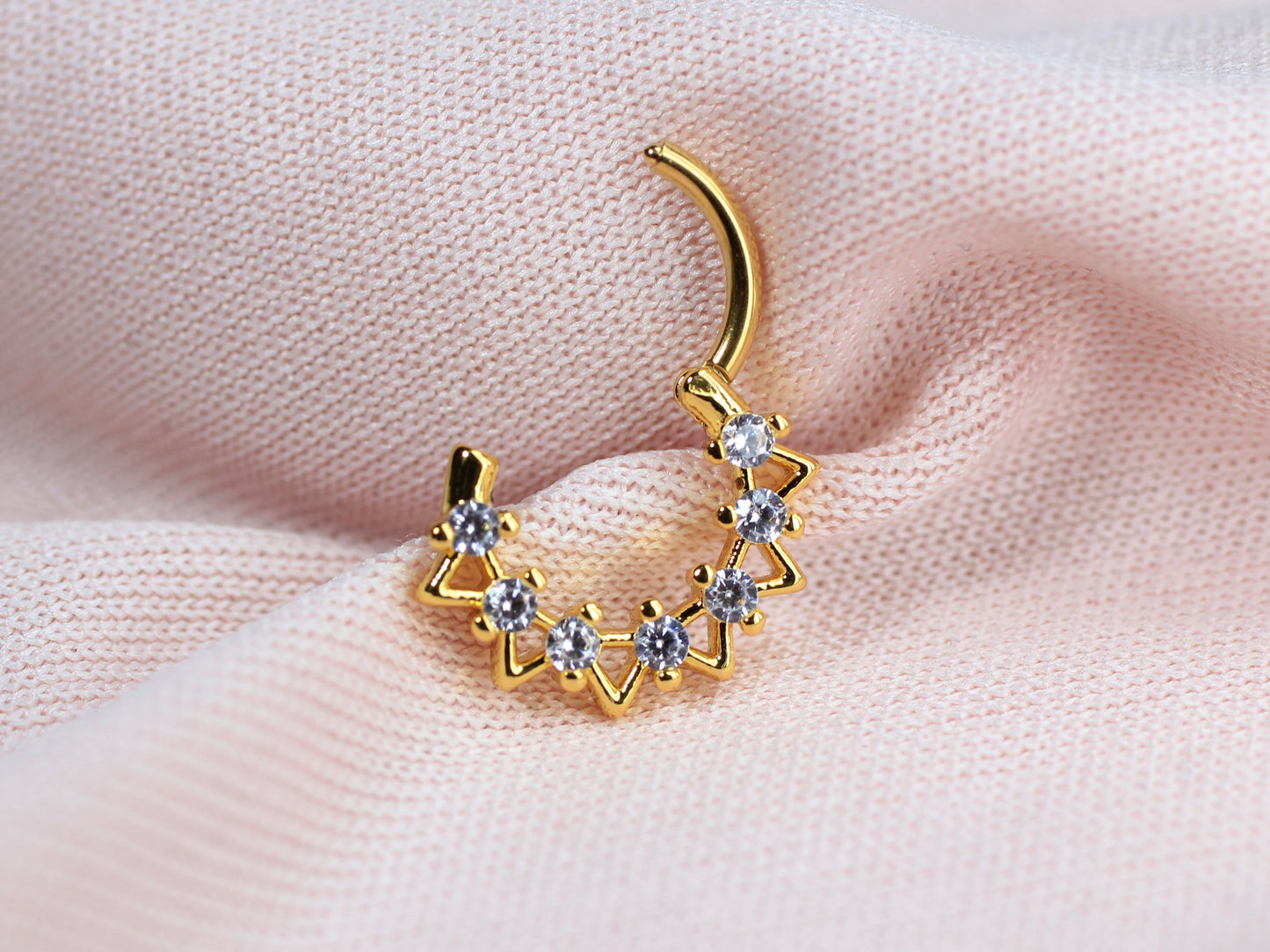 16G Gold Septum Clicker Ring.