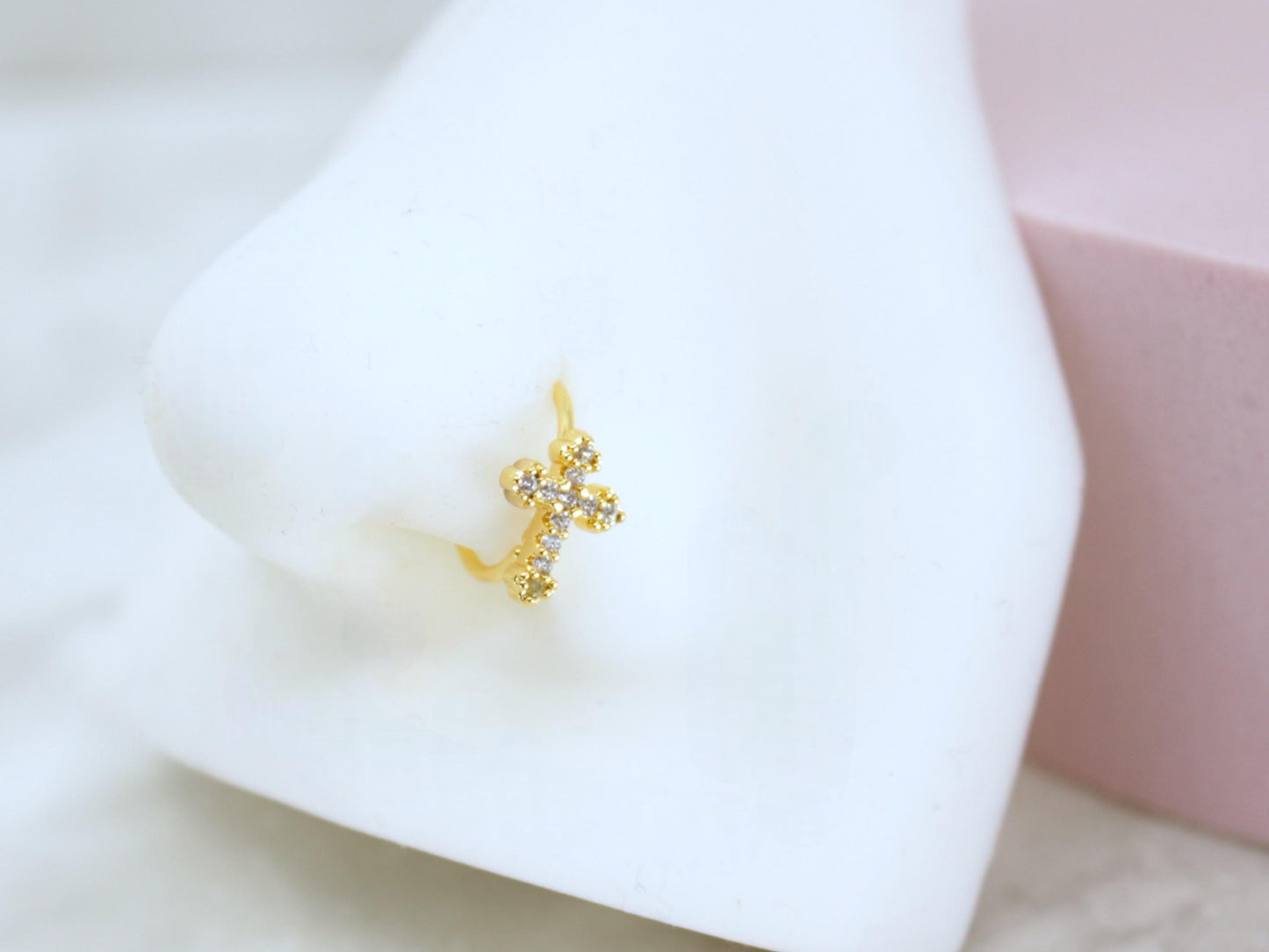 20g Gold Cross Nose Hoop Ring, Sparkle Gem Cross Decor Top Bendable Nose Ring, Nose Hoop Piercing Jewelry, Gold Nose Hoop Ring Piercing.