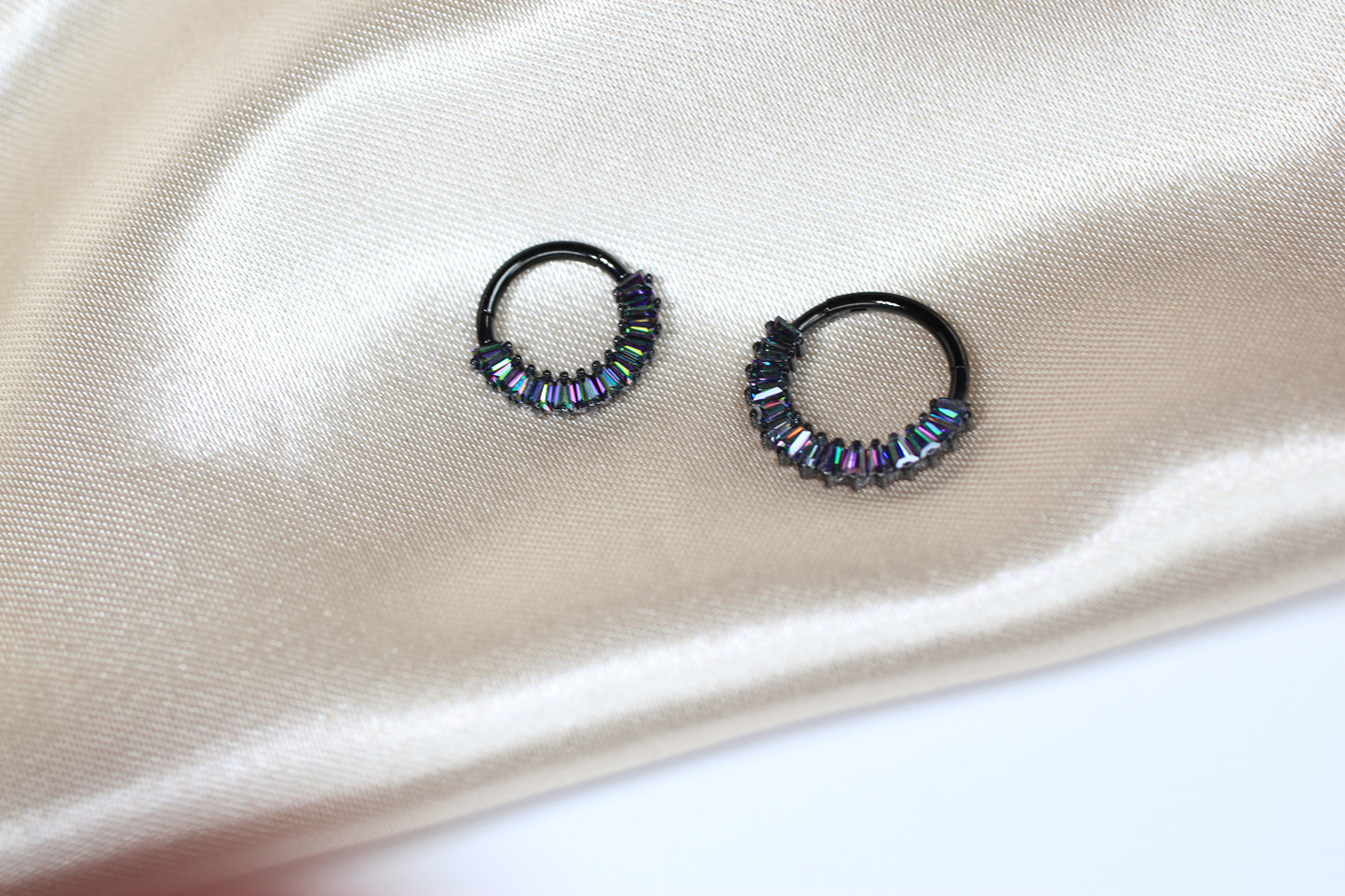 Black Vitrail Titanium Septum Clicker Ring.