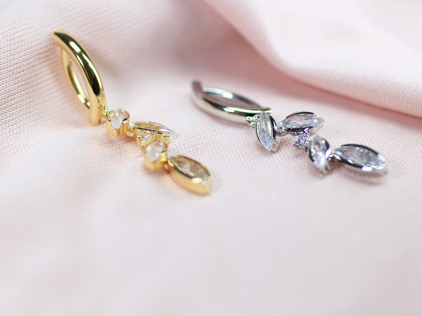 Dangling Vine Leaf Belly Clicker Ring