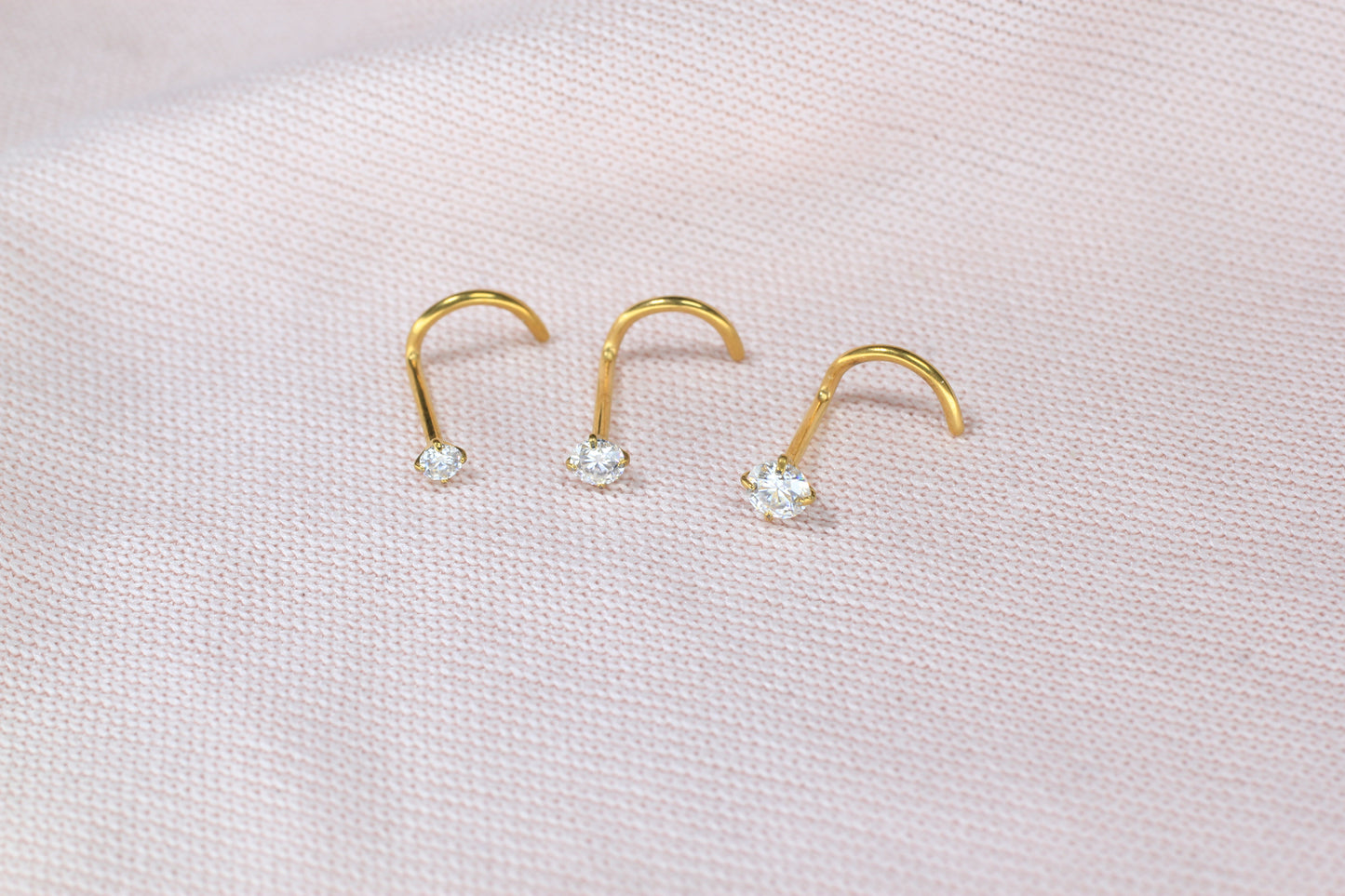 20G Moissanite Diamond Nose Stud – Implant Grade Titanium Gold Corkscrew Nose Stud, Dainty Diamond Nose Piercing Jewelry.