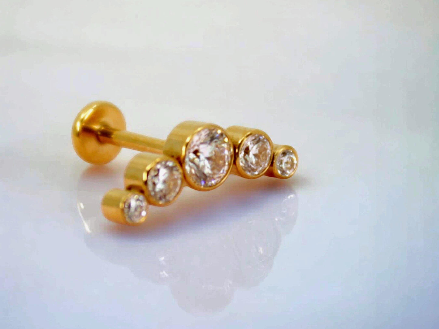 18G Titanium Push In Labret Piercing, Threadless Gold Flat Back Earring, 8mm Cartilage Piercing, Conch Piercing, Ear Piercing Jewelry