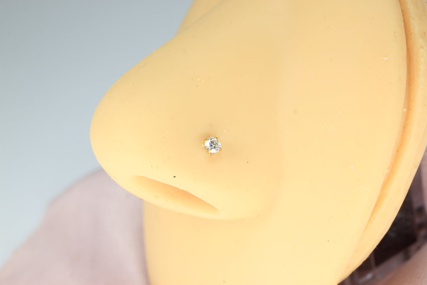 20G Moissanite Diamond Nose Stud – Implant Grade Titanium Gold Corkscrew Nose Stud, Dainty Diamond Nose Piercing Jewelry.
