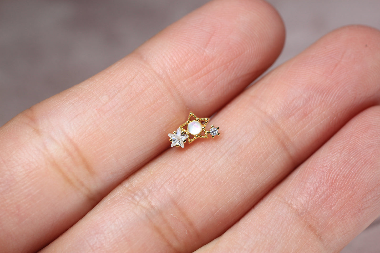 Gold Opal Star Nose Stud