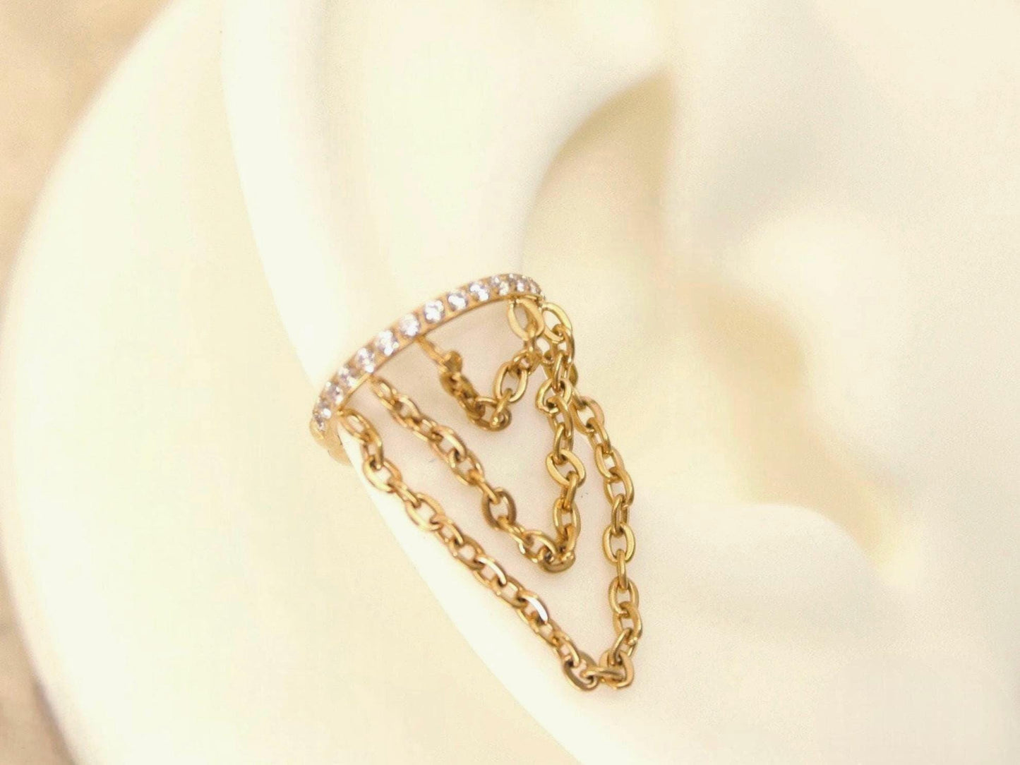 New • Dangling Chain Conch Hoop, Triple Chain Dangle Hoop Ring, Titanium Conch Cartilage Piercing Clicker Hoop Ring, Dangle Hoop Earring