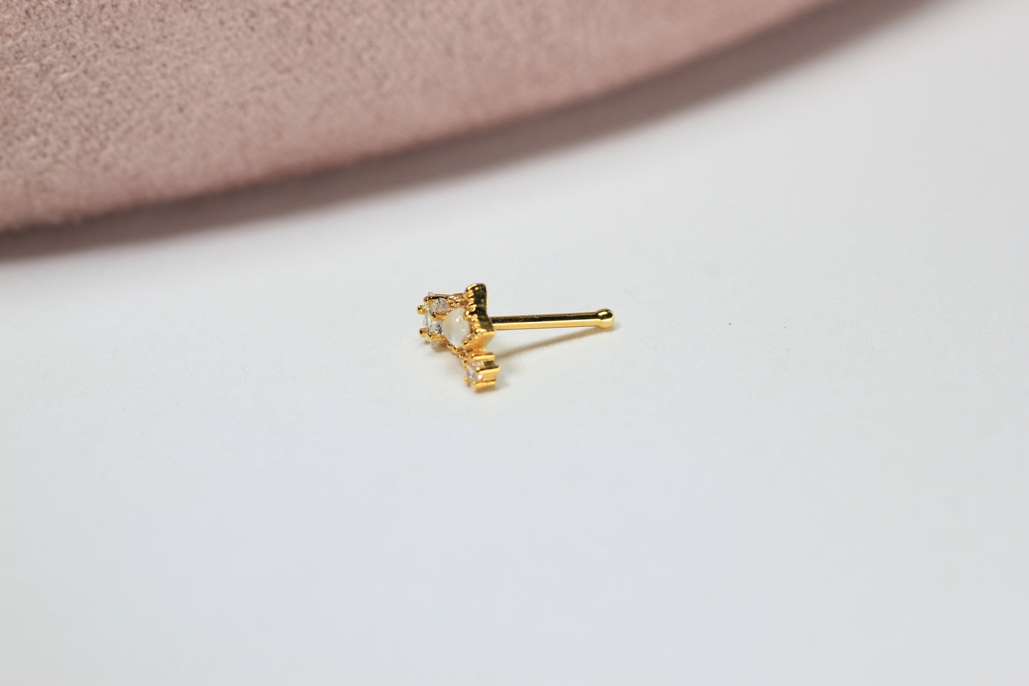 Gold Opal Star Nose Stud