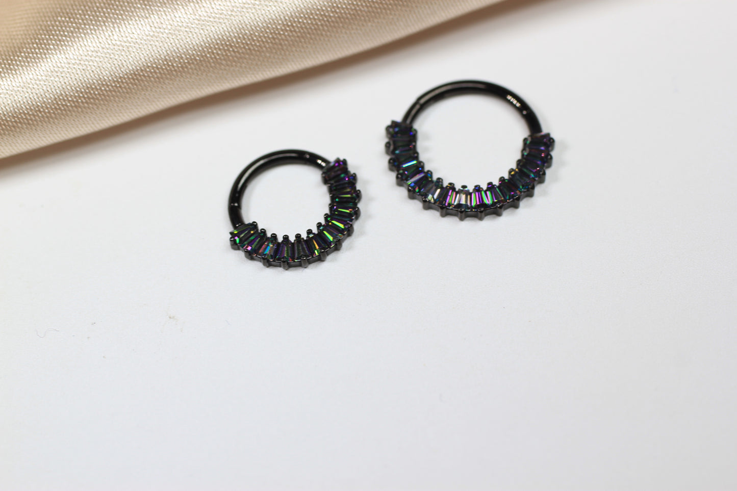 Black Vitrail Titanium Septum Clicker Ring.