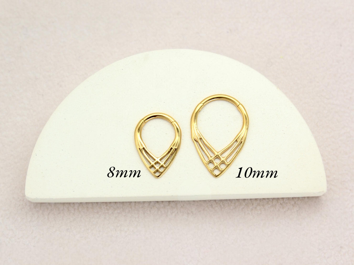 16g Gold Titanium Septum Clicker Ring, V Shape Chevron Gold Hinged Segment Septum Ring,Titanium Septum Piercing, Nose Piercing, Body Jewelry