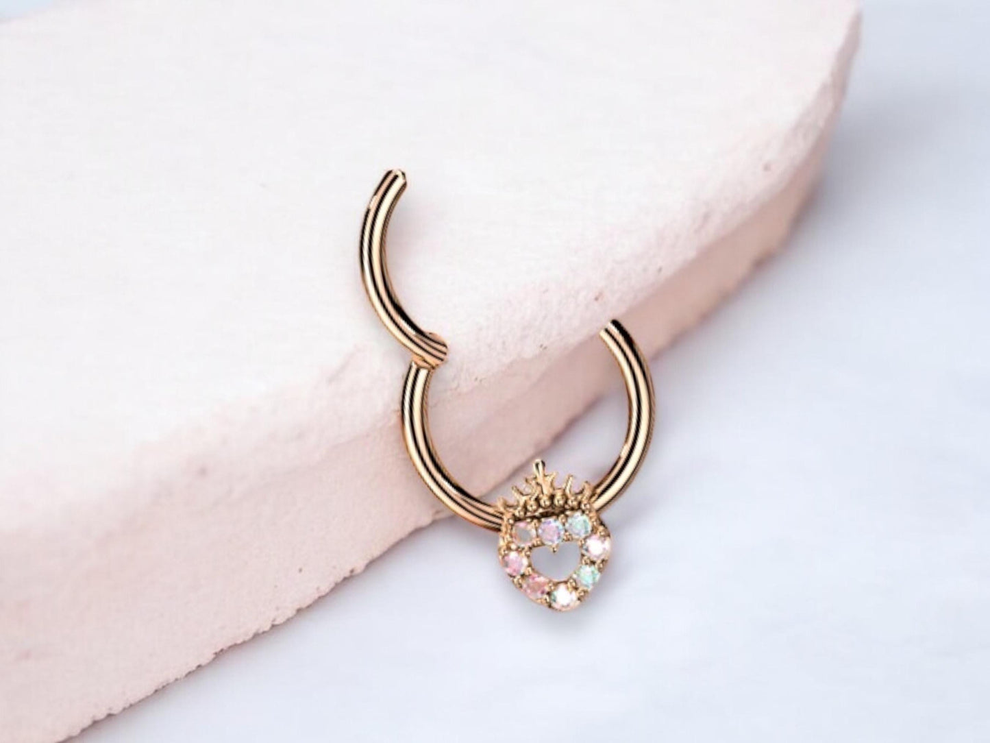 16g RoseGold Heart Septum Clicker Ring Hoop. Dainty Pink Sparkling Gems Crown Heart Front Facing Septum Piercing Ring Jewelry, Nose Jewelry