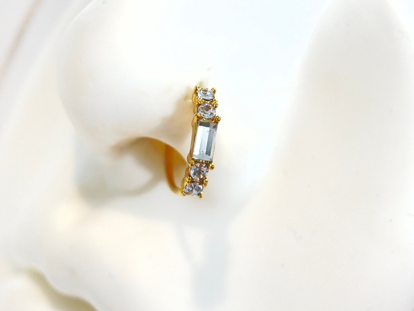 20g Gold Baguette Gem Simple Nose Ring. Cute sparkling bendable nose hoop. Nose piercing. Nose jewelry.