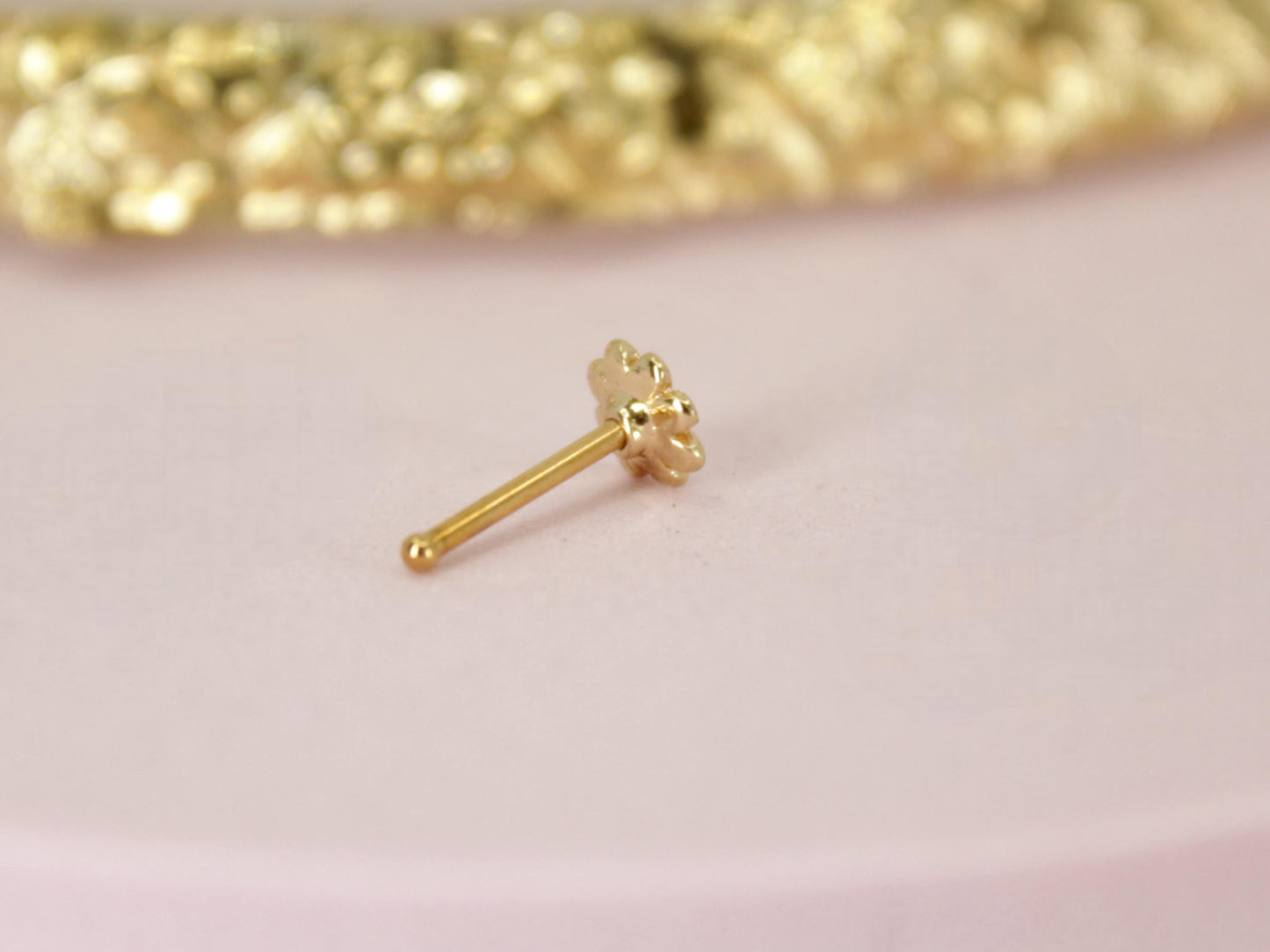 20g Daisy Flower Nose Stud, Floral Decor Nose Bone Stud Jewelry, Ball End Nose Piercing Stud, Thin Nose Stud  hypoallergenic Jewelry
