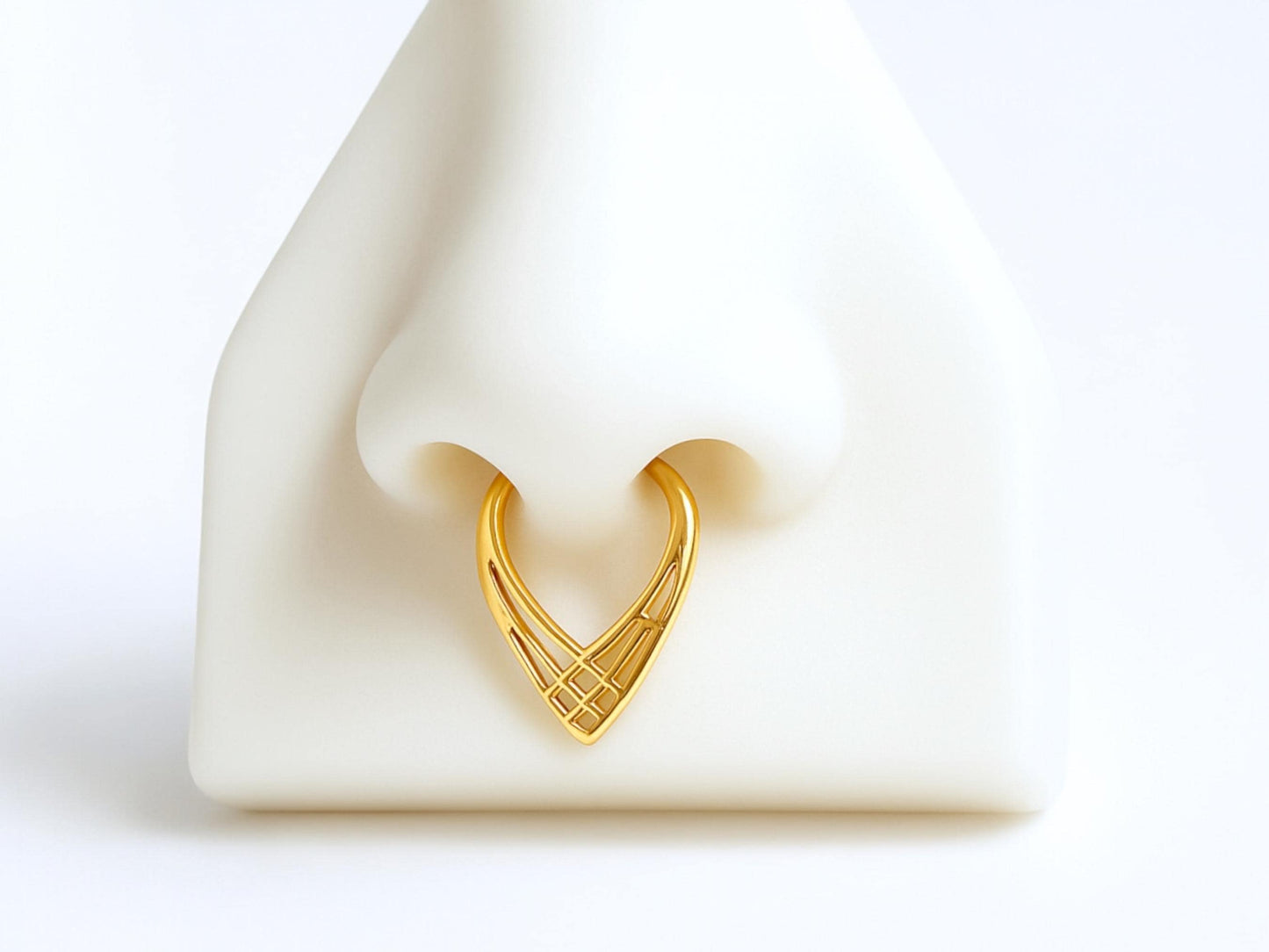 16g Gold Titanium Septum Clicker Ring, V Shape Chevron Gold Hinged Segment Septum Ring,Titanium Septum Piercing, Nose Piercing, Body Jewelry