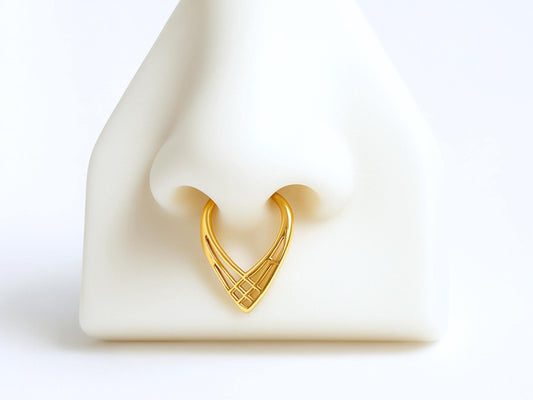 16g Gold Titanium Septum Clicker Ring, V Shape Chevron Gold Hinged Segment Septum Ring,Titanium Septum Piercing, Nose Piercing, Body Jewelry