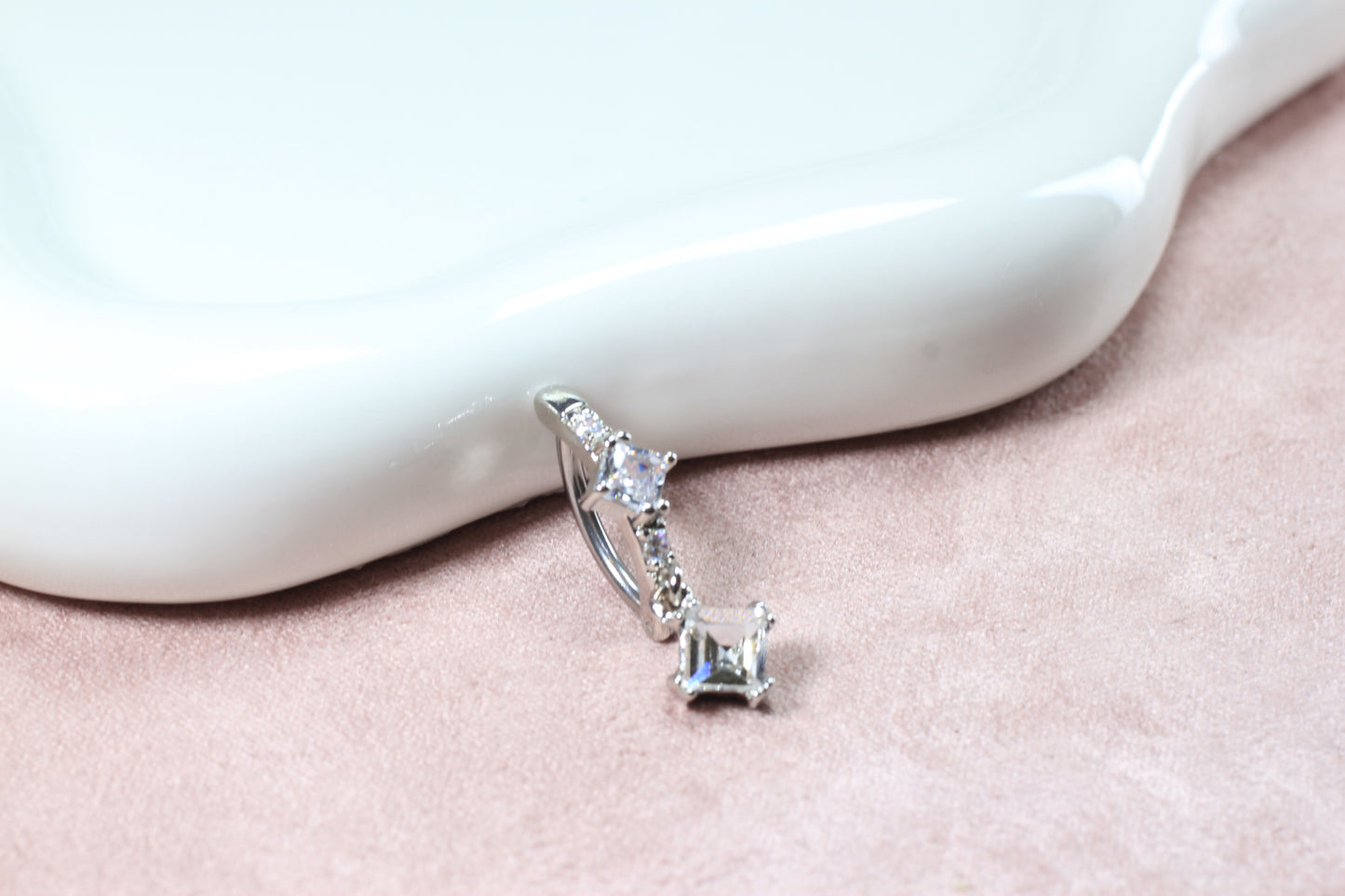 14g Silver Dangling Belly Ring.