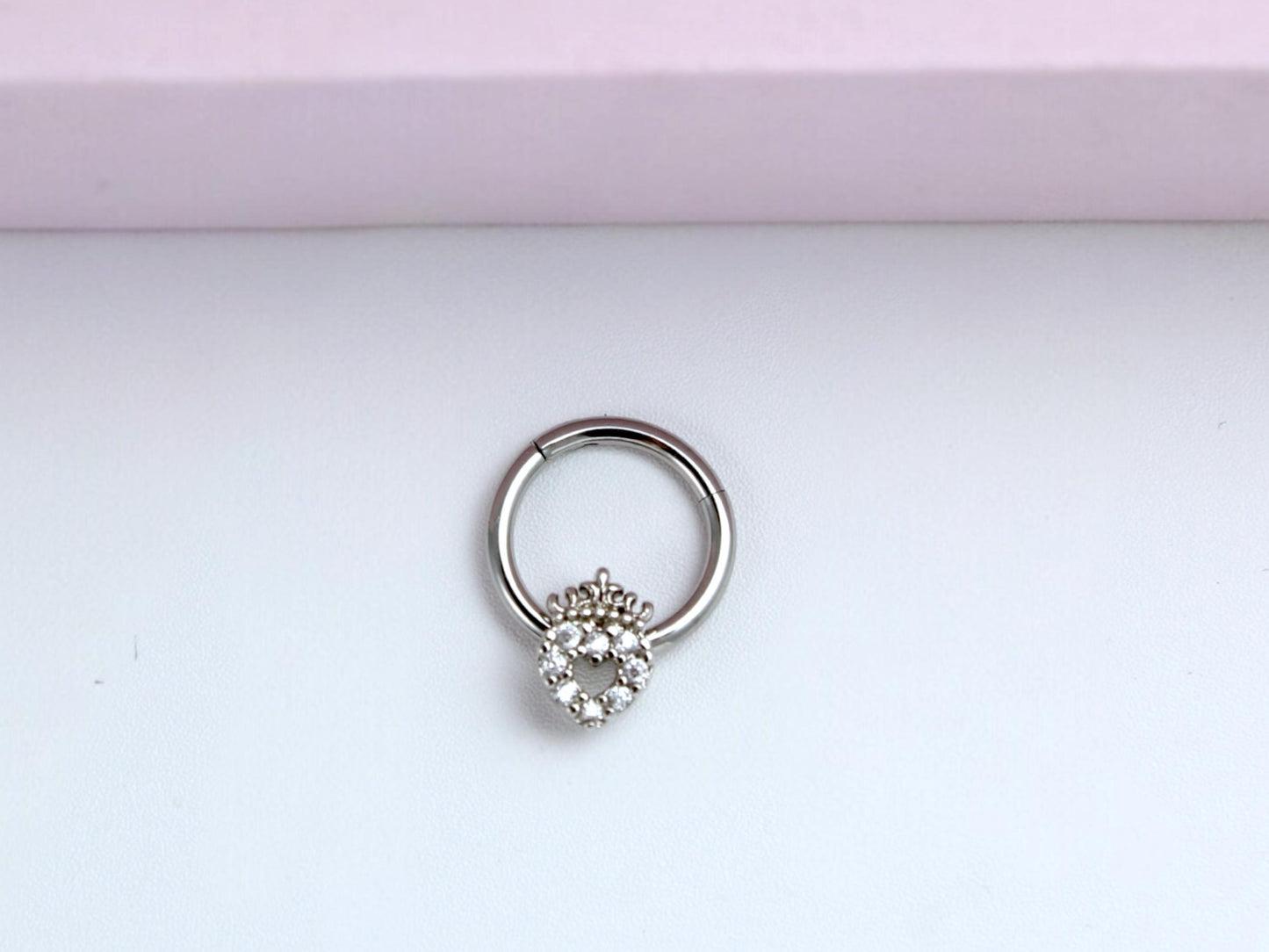 16g Heart Septum Clicker Ring Hoop, Dainty Sparkling Gems Septum Piercing Ring, Nose Jewelry, Septum Clicker Ring, Silver Septum Jewelry
