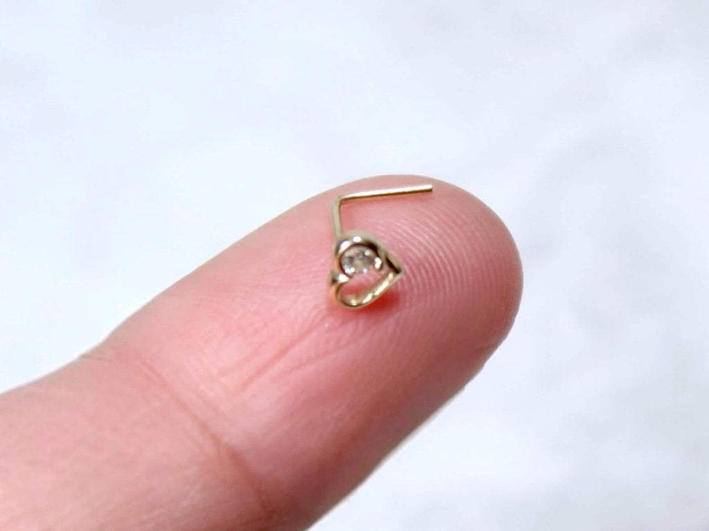 14K Gold Heart Nose Stud, 20g Dainty Crystal Heart L Shape Nose Stud, Gold Nose Jewelry, Minimalist Nose Piercing Ring Jewelry