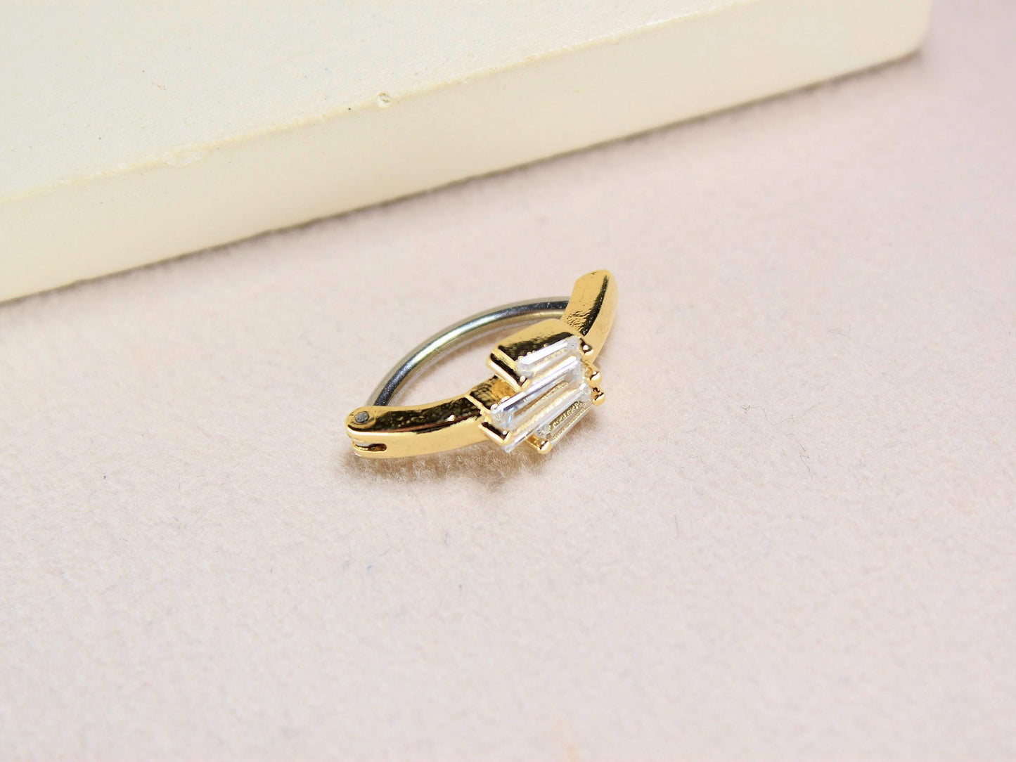 Gold Belly Clicker Ring, 14G Baguette Gem Decor Belly Hinged Ring, Dainty Navel Piercing Body Jewelry