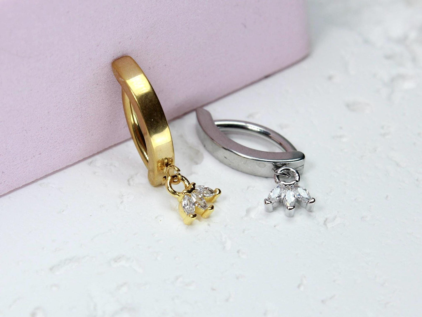 14G Dainty Dangling Gold Marquise Leaf Clicker Belly Button Ring