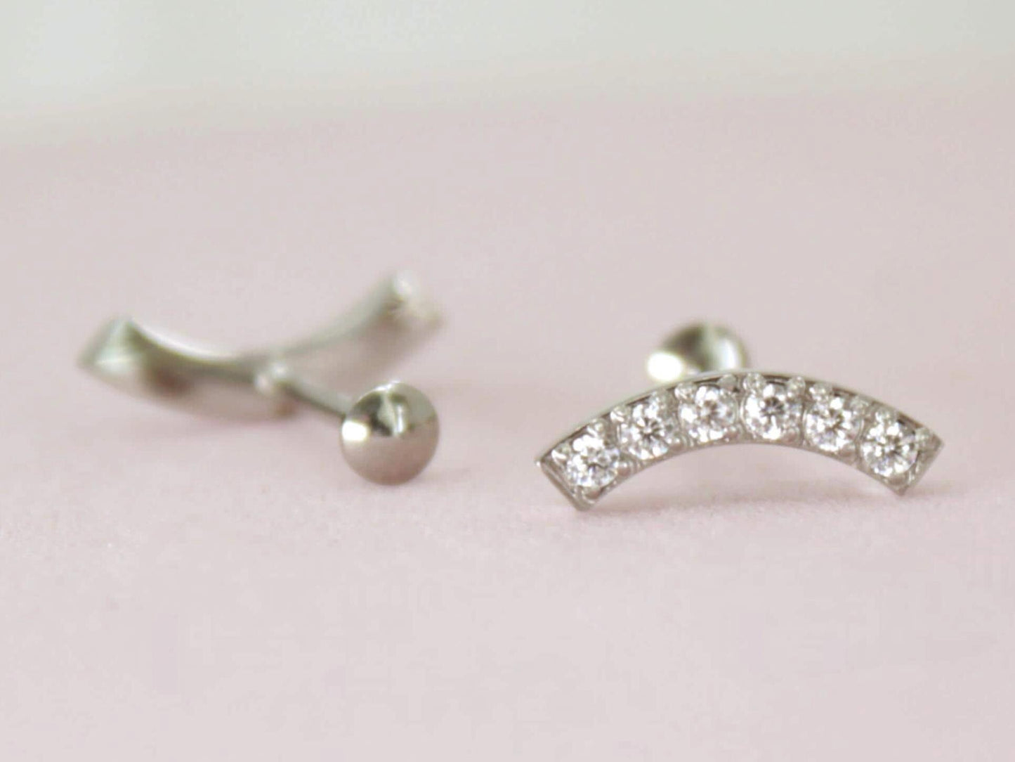 18G Silver Paved Gem Push In Titanium Labret,Threadless Flat Back Stud,8mm Cartilage Piercing,Conch Piercing,Tragus Stud,Ear Jewelry