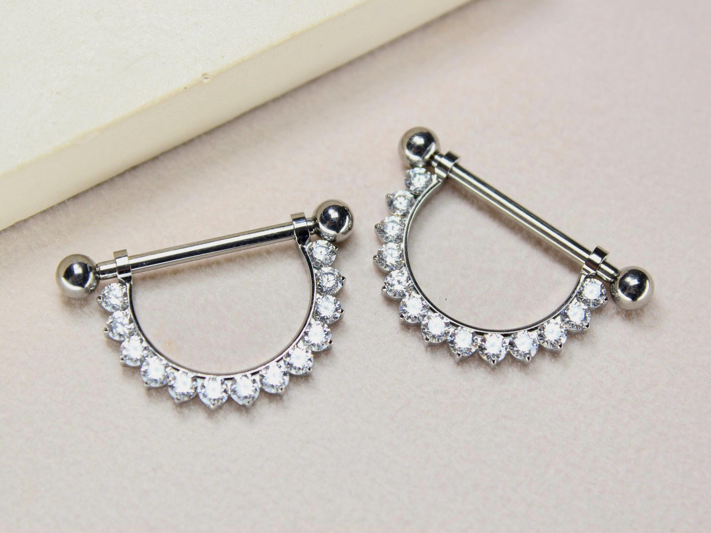 14G Titanium Nipple Barbell, Internally Threaded CZ Dangling Nipple Ring Piercing, Pair of Sparkling Nipple Ring Body Jewelry